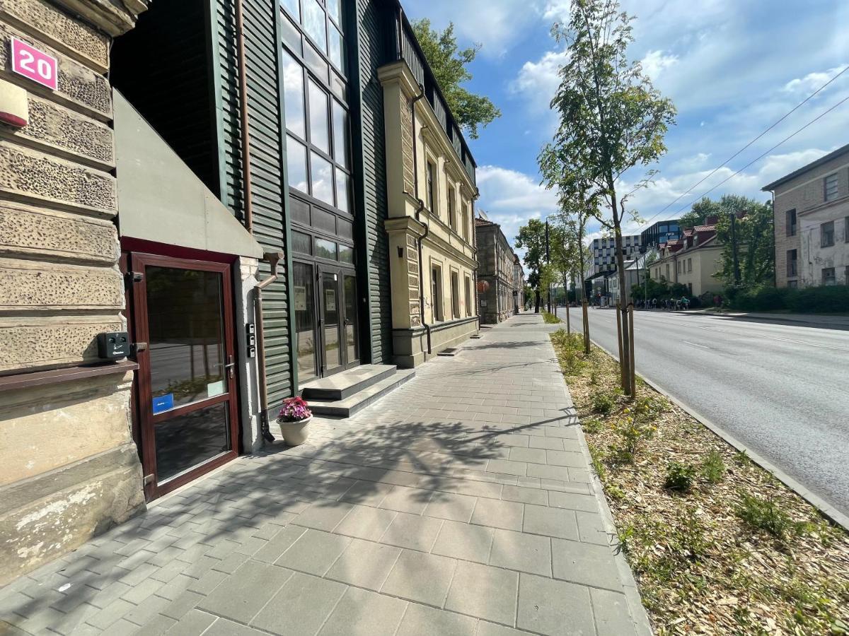 Modern Guest House In City Center I Room 3 VNO Exteriör bild